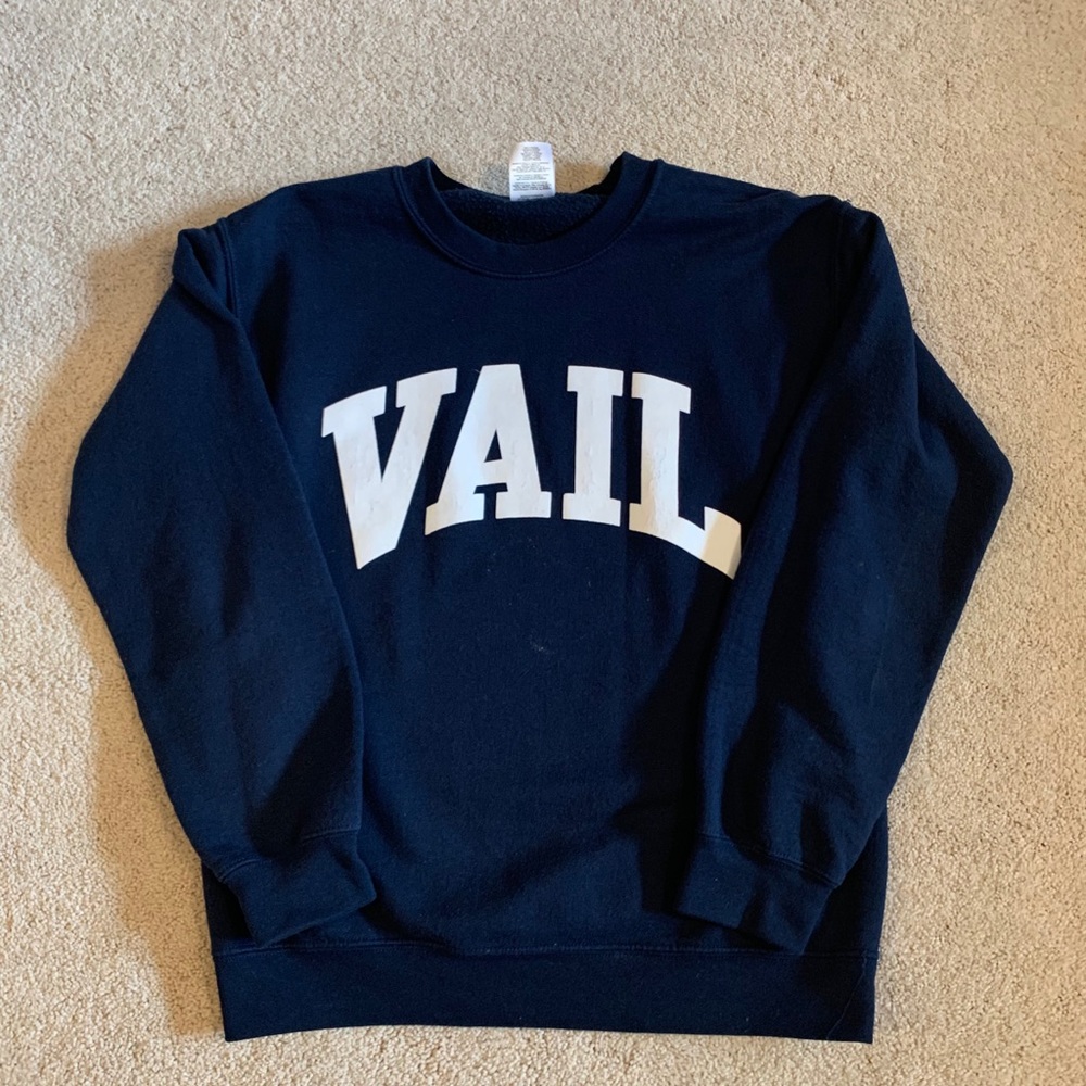 Crew neck long sleeve